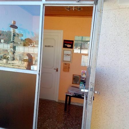Hostal Lleida Calafell Ngoại thất bức ảnh